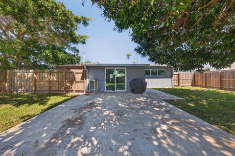 Casa en venta en Wilton Manors, Florida, 3 dormitorios, 128.39 m2 № 2087943 - foto 14