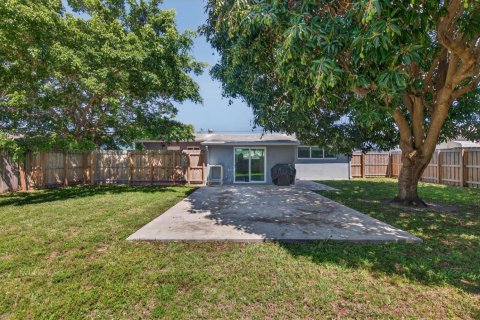 Casa en venta en Wilton Manors, Florida, 3 dormitorios, 128.39 m2 № 2087943 - foto 20