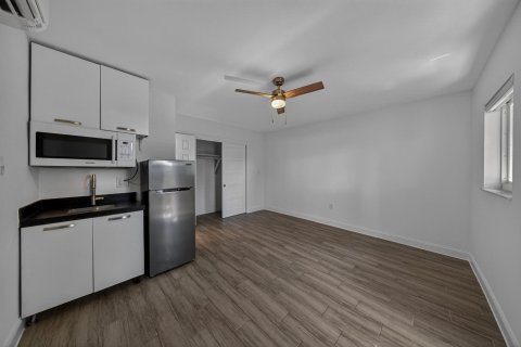 Casa en venta en Wilton Manors, Florida, 3 dormitorios, 128.39 m2 № 2087943 - foto 27