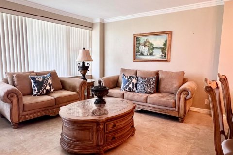 Condo in Fort Lauderdale, Florida, 1 bedroom  № 2187958 - photo 4