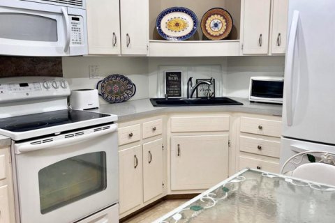 Condo in Fort Lauderdale, Florida, 1 bedroom  № 2187958 - photo 11