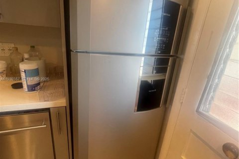 Condominio en alquiler en Aventura, Florida, 1 dormitorio, 71.35 m2 № 1993951 - foto 7