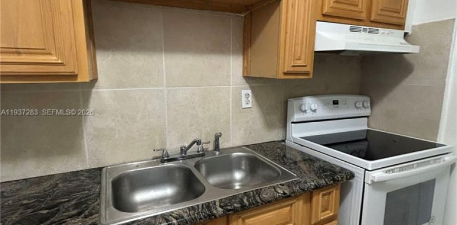 Apartamento en Miami, Florida 2 dormitorios, 194.17 m2 № 2054988