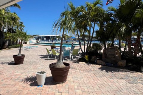 Condo in Boynton Beach, Florida, 1 bedroom  № 2188370 - photo 5