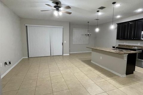 Adosado en alquiler en Sanford, Florida, 3 dormitorios, 162.58 m2 № 1895172 - foto 2