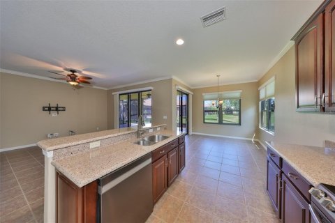 House in Apollo Beach, Florida 2 bedrooms, 179.58 sq.m. № 1631949 - photo 17