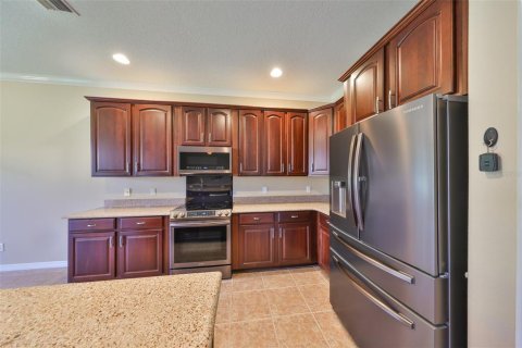 House in Apollo Beach, Florida 2 bedrooms, 179.58 sq.m. № 1631949 - photo 19