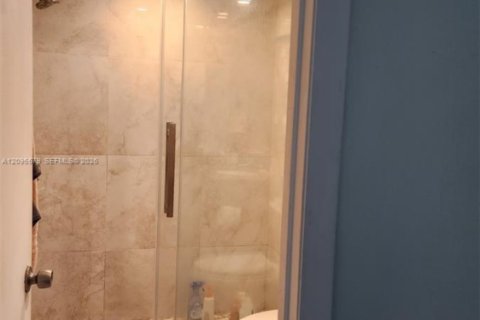 Copropriété à vendre à Coral Springs, Floride: 3 chambres, 108.32 m2 № 2385224 - photo 4