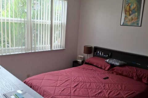 Copropriété à vendre à Coral Springs, Floride: 3 chambres, 108.32 m2 № 2385224 - photo 11