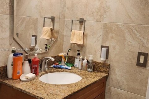 Copropriété à vendre à Coral Springs, Floride: 3 chambres, 108.32 m2 № 2385224 - photo 3
