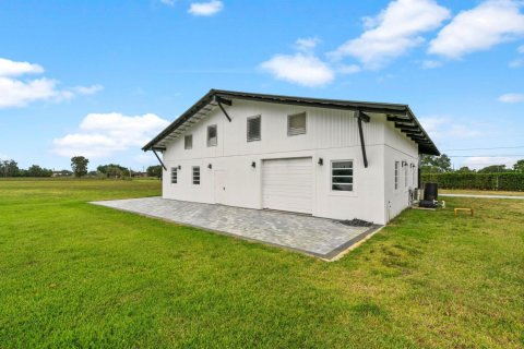 Land in Southwest Ranches, Florida № 1183510 - photo 1