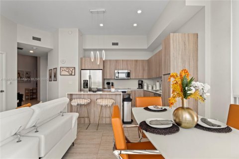 Apartment in Miami, Florida 2 bedrooms № 2012808 - photo 26