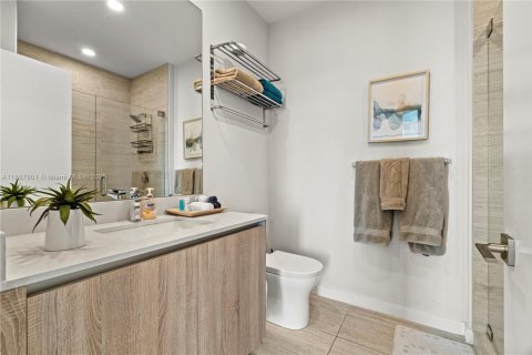 Apartment in Miami, Florida 2 bedrooms № 2012808 - photo 7