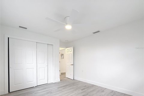 House in Saint Petersburg, Florida 2 bedrooms, 141.03 sq.m. № 1761273 - photo 28