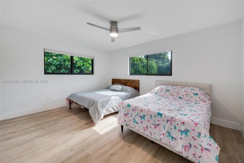 Casa en venta en Miami Shores, Florida, 3 dormitorios, 246.47 m2 № 2173930 - foto 28