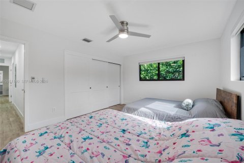 Casa en venta en Miami Shores, Florida, 3 dormitorios, 246.47 m2 № 2173930 - foto 29