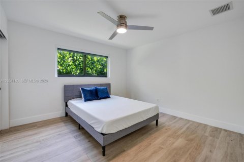 Casa en venta en Miami Shores, Florida, 3 dormitorios, 246.47 m2 № 2173930 - foto 30