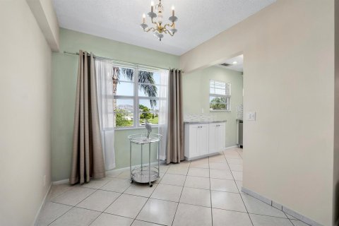 Купить кондоминиум в Бока-Ратон, Флорида 4 комнаты, 76.09м2, № 2146394 - фото 6