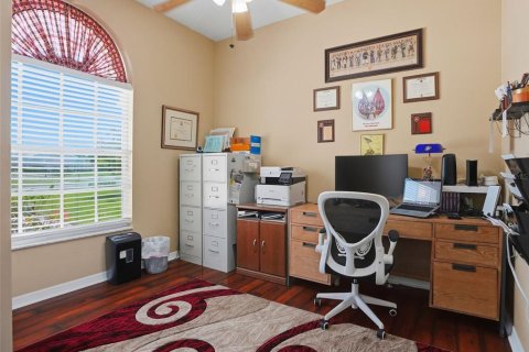House in Spring Hill, Florida 4 bedrooms, 214.88 sq.m. № 2395592 - photo 16