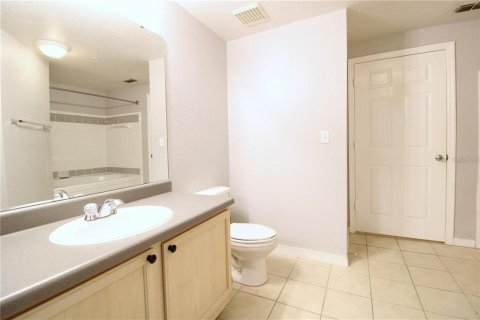 Condo in Orlando, Florida, 1 bedroom  № 1913046 - photo 17