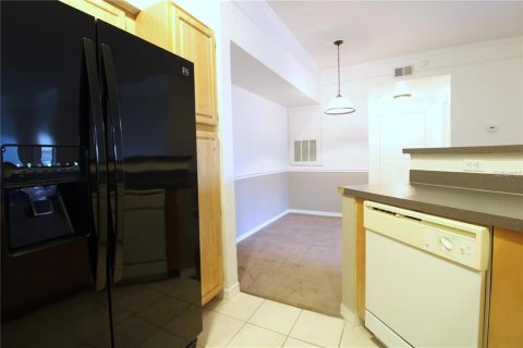 Condo in Orlando, Florida, 1 bedroom  № 1913046 - photo 4