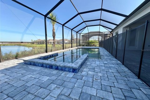 House in Parrish, Florida 4 bedrooms, 208.47 sq.m. № 1906005 - photo 3