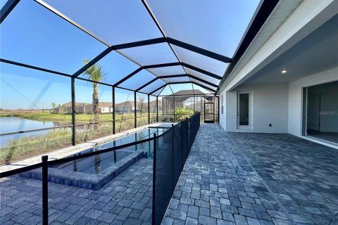 House in Parrish, Florida 4 bedrooms, 208.47 sq.m. № 1906005 - photo 29