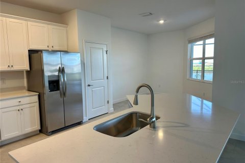 House in Parrish, Florida 4 bedrooms, 208.47 sq.m. № 1906005 - photo 6