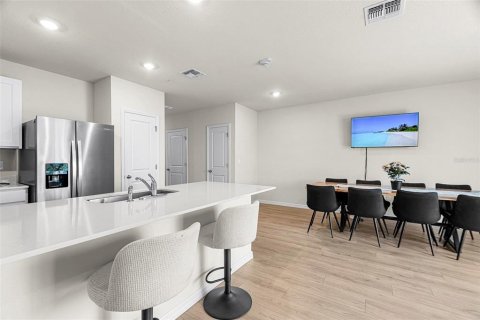 Touwnhouse à louer à Venice, Floride: 3 chambres, 136.01 m2 № 2339755 - photo 11