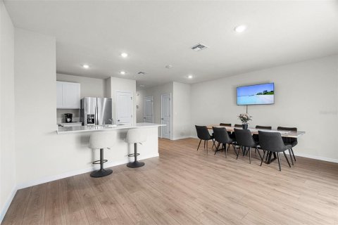Touwnhouse à louer à Venice, Floride: 3 chambres, 136.01 m2 № 2339755 - photo 12