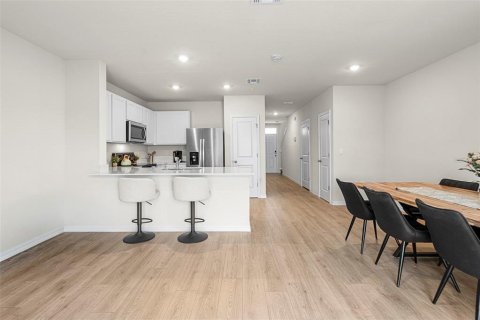 Touwnhouse à louer à Venice, Floride: 3 chambres, 136.01 m2 № 2339755 - photo 14
