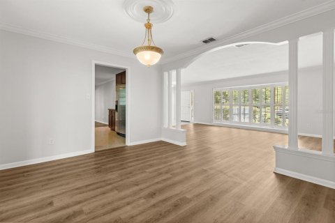 House in Winter Park, Florida 4 bedrooms, 192.87 sq.m. № 1817370 - photo 9
