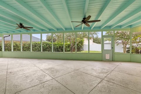 House in Winter Park, Florida 4 bedrooms, 192.87 sq.m. № 1817370 - photo 27