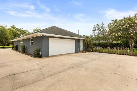 House in Winter Park, Florida 4 bedrooms, 192.87 sq.m. № 1817370 - photo 30