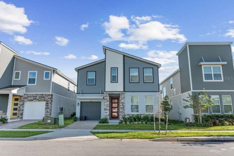Villa ou maison à Kissimmee, Floride 7 chambres, 328.22 m2 № 2106117