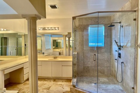 Casa en venta en Pembroke Pines, Florida, 5 dormitorios, 331.2 m2 № 1794125 - foto 28