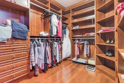 Casa en venta en Pembroke Pines, Florida, 5 dormitorios, 331.2 m2 № 1794125 - foto 25