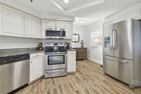 Copropriété à louer à Tampa, Floride: 3 chambres, 127.09 m2 № 1880901 - photo 3
