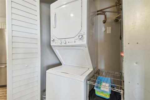 Copropriété à louer à Tampa, Floride: 3 chambres, 127.09 m2 № 1880901 - photo 12