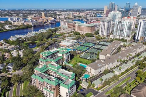 Copropriété à louer à Tampa, Floride: 3 chambres, 127.09 m2 № 1880901 - photo 18