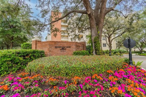 Copropriété à louer à Tampa, Floride: 3 chambres, 127.09 m2 № 1880901 - photo 1