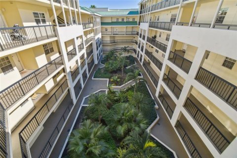 Copropriété à louer à Tampa, Floride: 3 chambres, 127.09 m2 № 1880901 - photo 20