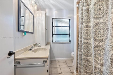 Casa en venta en Jupiter, Florida, 4 dormitorios, 218.97 m2 № 1961276 - foto 24