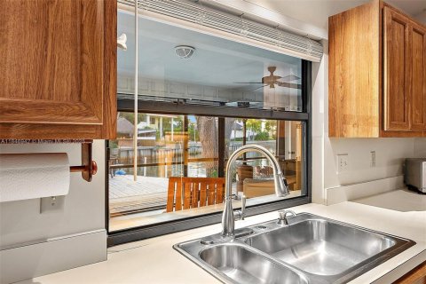 Casa en venta en Jupiter, Florida, 4 dormitorios, 218.97 m2 № 1961276 - foto 7