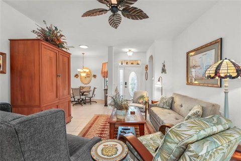 House in Ocala, Florida 3 bedrooms, 159.88 sq.m. № 1877465 - photo 8