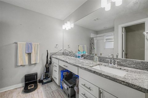 Купить таунхаус в Тампа, Флорида 6 комнат, 235.79м2, № 2209843 - фото 25