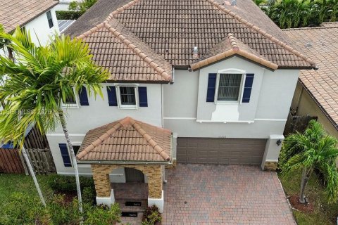 Casa en Homestead, Florida 5 dormitorios, 310.29 m2 № 2003562