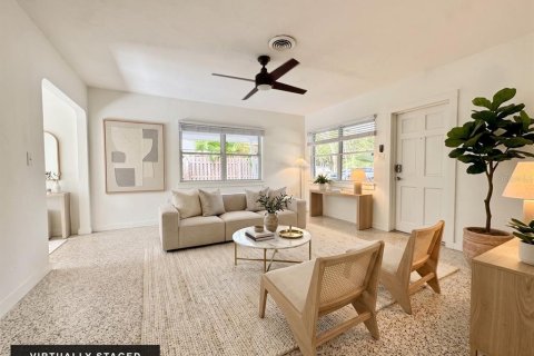 Casa en venta en Sarasota, Florida, 2 dormitorios, 79.52 m2 № 2131605 - foto 5