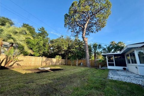 Casa en venta en Sarasota, Florida, 2 dormitorios, 79.52 m2 № 2131605 - foto 17