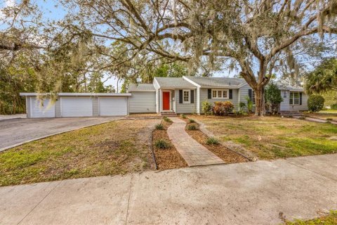 House in Bradenton, Florida 3 bedrooms, 222.78 sq.m. № 1761197 - photo 20